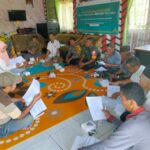Babinsa Kodim 1002/HST Ikuti Forum Konsultasi Publik di Desa Binaan Babinsa Kodim 1002/HST Ikuti Forum Konsultasi Publik di Desa Binaan