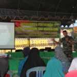 Warga Hapulang Mendapat Penyuluhan Tentang Bahaya Radikalisme dan Terorisme Oleh Satgas TMMD Ke-116 Kodim 1002/HST Warga Hapulang Mendapat Penyuluhan Tentang Bahaya Radikalisme dan Terorisme Oleh Satgas TMMD Ke-116 Kodim 1002/HST