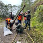 Atasi Kesulitan Air Bersih, Satgas Yonif 611/Awang Long Laksanakan Pembangunan Dam Air