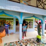 Kebersamaan TNI dan Warga Sambut Ramadhan di Langgar Nurul Jannah