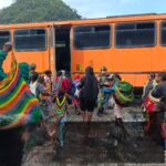 Satgas Yonif 611/Awang Long Pengawalan Bus Pengantar Aktivitas Masyarakat Banti