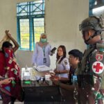 Peduli Kesehatan Masyarakat, Satgas Yonif 611/Awang Long Gelar Kegiatan Posyandu Masyarakat Mimika