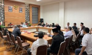 DPRD Kab. Batola, Rapat Kerja AKD Bersama Tim Raperda Pembahasan Peraturan Daerah Tentang Pajak Daerah dan Retribusi Daerah