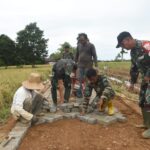 Kejar Target, Satgas TMMD ke-124 Kodim 1002/HST Genjot Pembangunan Jalan 1030 Meter Kejar Target, Satgas TMMD ke-124 Kodim 1002/HST Genjot Pembangunan Jalan 1030 Meter