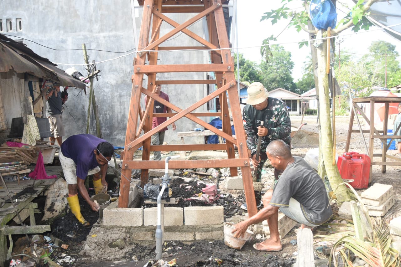 Program Unggulan KASAD, TNI Manunggal Air Bersih di TMMD ke-124 Kodim 1002/HST Terus Dikebut