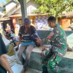Jelang Penutupan TMMD ke-124, Tim Kesehatan TNI Berikan Pelayanan Tulus Bagi Warga Pengambau Hilir Luar
