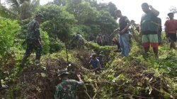 Kodim 1002/HST Bersihkan Sungai Lunjuk Sambut HUT ke-67 Kodam VI/Mulawarman