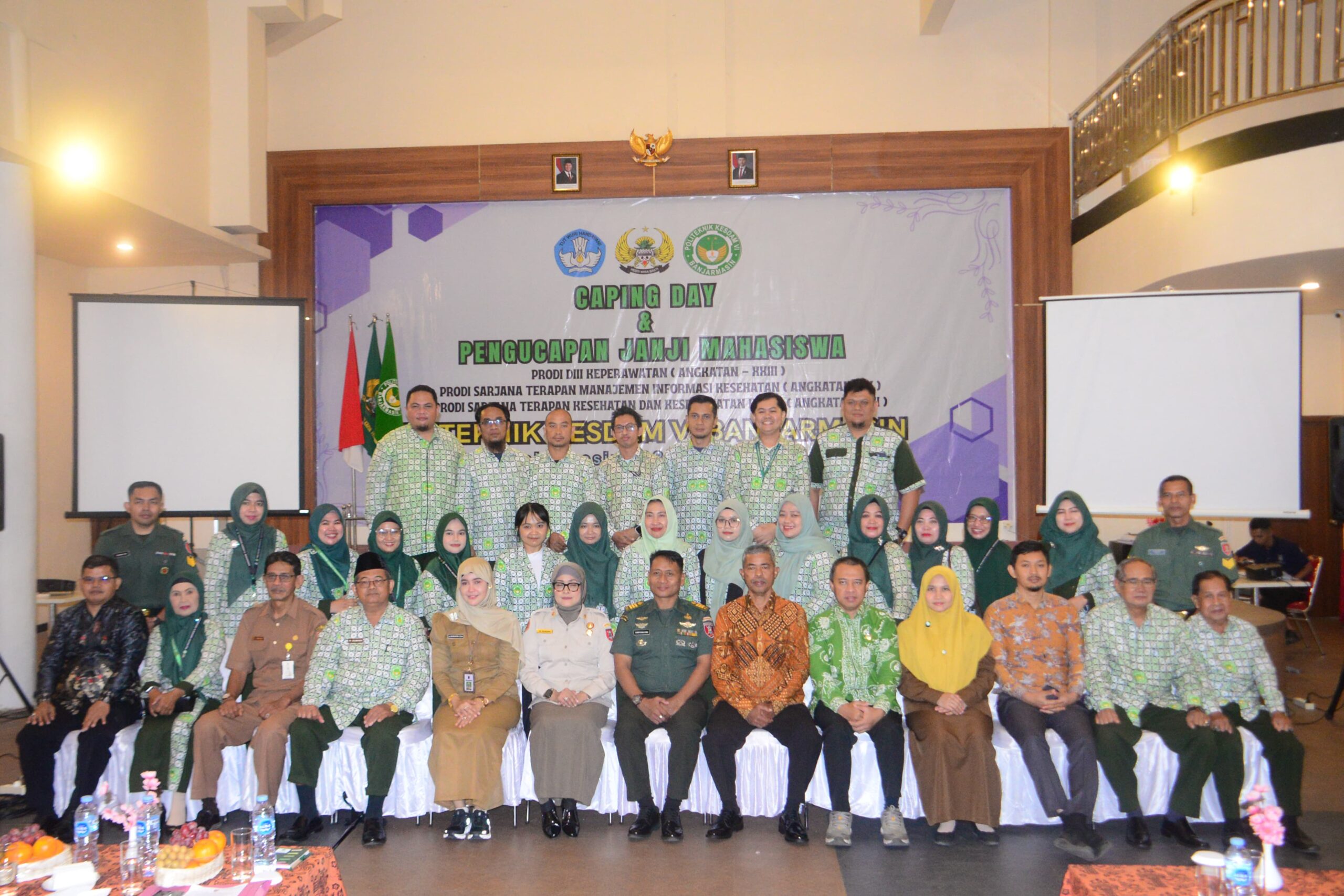 Sebanyak 69 Mahasiswa Kesdam Vl Banjarmasin Mengikuti Caping day dan Pengucapan Janji Mahasiswa