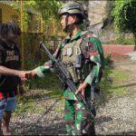Jalin Sinergi, Satgas Yonif 611/Awang Long Melaksanakan Komunikasi Sosial di Kampung Banti      
