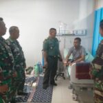 Danramil Labuan Amas Utara Besuk Anggota yang Sakit di RS Damanhuri Danramil Labuan Amas Utara Besuk Anggota yang Sakit di RS Damanhuri