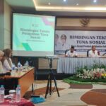 Tingkatkan Kapasitas SDM Andal, Dinsos Kalsel Gelar Bimtek Pelayanan Tuna Sosial Tahun 2025 Tingkatkan Kapasitas SDM Andal, Dinsos Kalsel Gelar Bimtek Pelayanan Tuna Sosial Tahun 2025