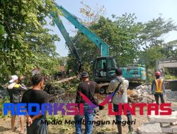 Ketua LSM KPK TIPIKOR Angkat Bicara ini Bukan Bangli, Hanya Normalisasi Sungai Sreseng Hilir