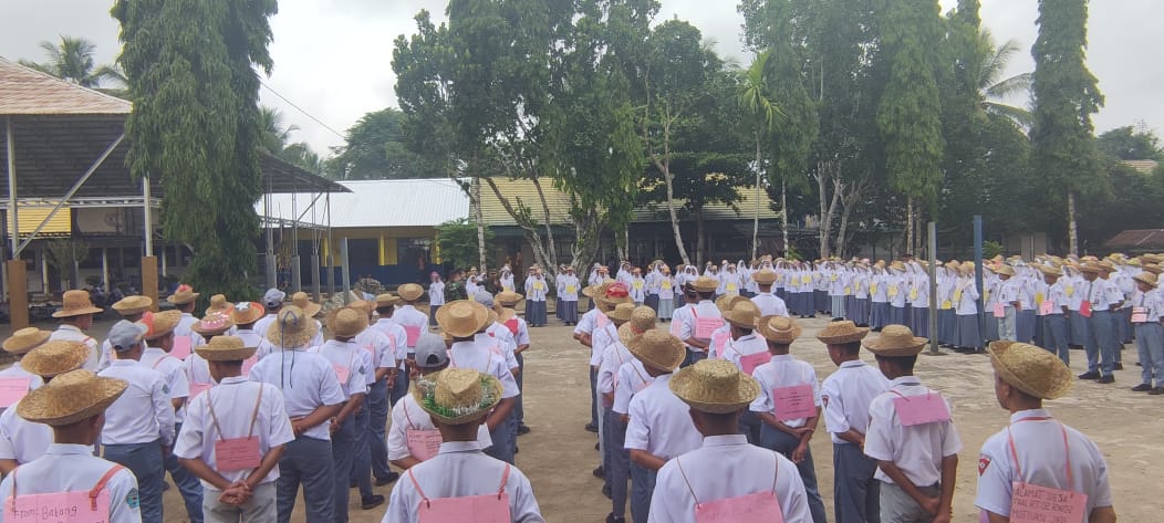 TNI Bekali Siswa Baru SMA Negeri 2 Barabai dengan Wawasan Kebangsaan dan Kedisiplinan