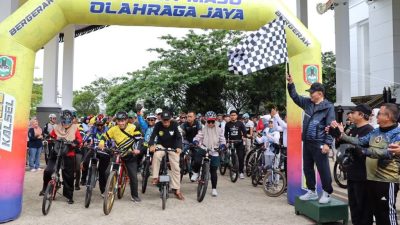 Dispora Menggelar Berbagai Kegiatan Olahraga Massal Dalam Menyambut Hari Jadi ke-75 Provinsi Kalimantan Selatan Serta Memperingati HUT ke-79 Republik Indonesia