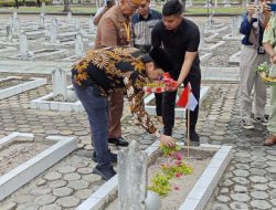 Wagub Kalsel Ziarah Ke Makam Pahlawan Bumi Kencana Peringati Harjad Kalsel