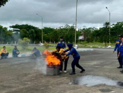 Latih Kesiapsiagaan, Sekretariat DPRD Barito Kuala Gelar Pelatihan Penanggulangan Kebakaran