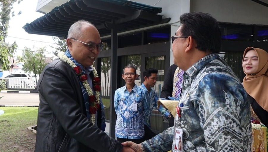 Kadis Kominfo