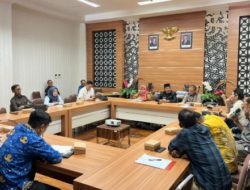 Kepala Desa Rangkap ASN, DPRD Batola Gelar Rapat Solusi Terbaik