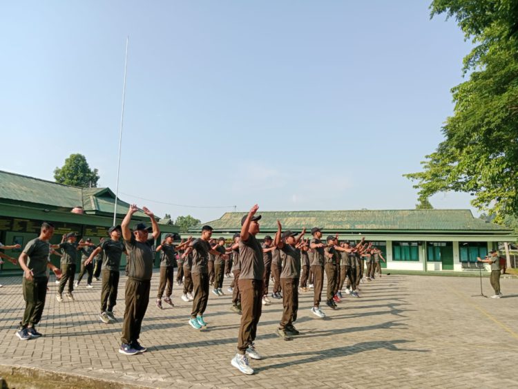 Anggota Kodim 1002/HST