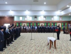 Lantik Pejabat Baru, Gubernur H. Muhidin Tekankan Kinerja Membangun Daerah