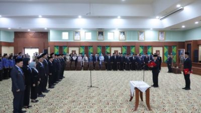 Lantik pejabat baru