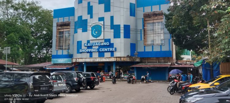 Shopping Center