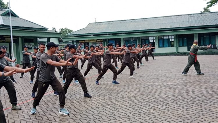 Pencak Silat Militer, Wujud Pembinaan Fisik dan Mental Prajurit Kodim 1002/HST