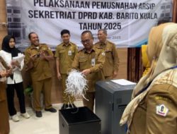 Sekretariat DPRD Batola Musnahkan 455 Arsip Lama, Wujud Reformasi Birokrasi