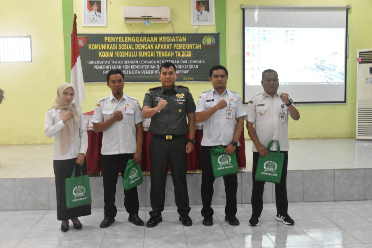 Komsos Kodim 1002/HST 2025, TNI-Pemda Bersatu Sukseskan Program Asta Cita Pemerintah RI