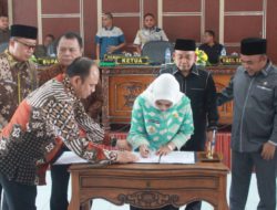 Bupati Bersama DPRD Tandatangani Nota Kesepakatan KUA, PPAS APBD Kabupaten Labuhanbatu TA 2026