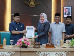 Ketua DPRD Batola Pimpin Rapat Paripurna Terkait Pengelolaan BMD