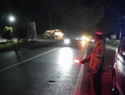 Cegah Kriminal, Satlantas Polres Labuhanbatu Gelar Patroli Blue Light  di Jalinsum