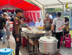 Dinsos Kalsel Bagikan 1.000 Porsi Nasi Samin pada Momen 5 Rajab di posko Budi Sejahtera