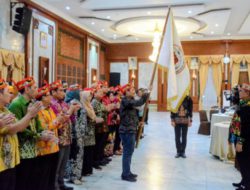 Wagub Kalsel Dikukuhkan Sebagai Ketua DPW Ikatan Cendekiawan Dayak Nasional