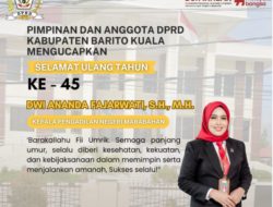 Ketua DPRD Barito Kuala Berikan Ucapan Selamat Ulang Tahun Kepala Pengadilan Negeri Marabahan