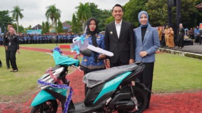 Cerita Nurmala, Delapan Tahun Jadi Honorer, Pulang dari Pelantikan Bawa Motor dari Bupati OKI