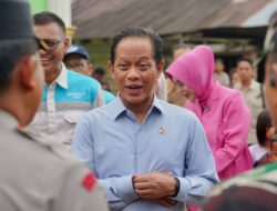 Menteri Lingkungan Hidup Tinjau Lokasi Pascabanjir di Desa Sungsum