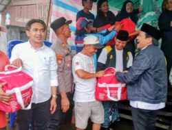 Wagub Kalsel Tinjau Banjir di Sungai Tabuk, Salurkan Bantuan untuk Warga Terdampak
