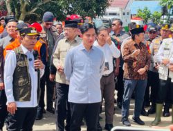 Wapres Turun Langsung Tinjau Banjir dan Kondisi Warga Balangan