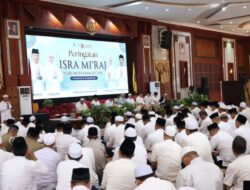 Gubernur H. Muhidin : Peringatan Isra Mi’raj Momentum Perkuat Iman dan Kepedulian Sosial Masyarakat Kalsel