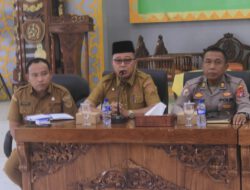 Evaluasi Program MBG, Sekda Labuhanbatu Ajak Pengelola Dapur dan SPPG Perkuat Komitmen Pelayanan