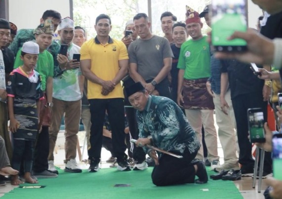 Bupati Batola buka lomba Balogo