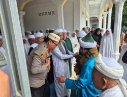 Kapolsek Kampung Rakyat Hadiri Haul ke-33 Syeikh H. Zakaria Musa Siregar, Pererat Silaturahmi Kamtibmas Bersama Ulama dan Masyarakat