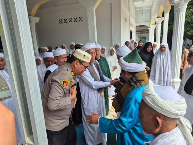 Kapolsek Kampung Rayat