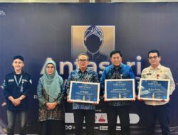 Bupati Kotabaru Raih Antasari Award 2026 atas Dedikasi Pembangunan Pendidikan Berkelanjutan