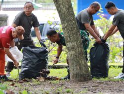 Tindak Lanjut Arahan Presiden, Danrem 101/Ant Pimpin Karya Bakti Pembersihan Lingkungan di Kamboja dan Veteran