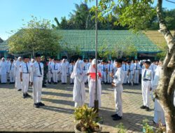 Kapten Czi Obet Subagiyo Jadi Pembina Upacara di MTsN 7 Hulu Sungai Tengah