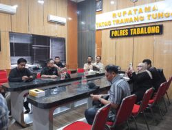 Konferensi Pers, Polres Tabalong Tegaskan RS Tewas Akibat Sajam