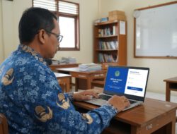 Kepsek SDN Dahai Balangan Pelopori Digitalisasi Arsip Surat