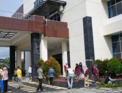 Semangat Indonesia ASRI, DPRD Barito Kuala Kembali Gotong-Royong Bersihkan Lingkungan